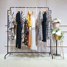 潮调昆明 一线女装品牌尾货折扣批发新风尚